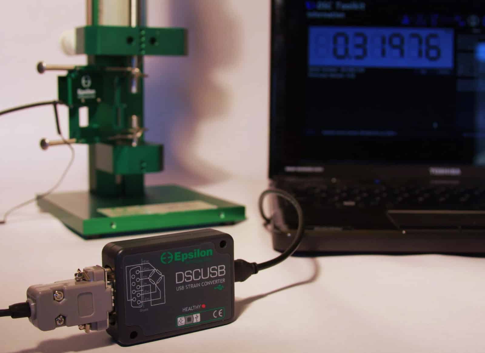 DSCUSB z 3542